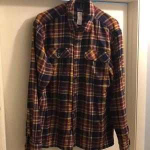 Patagonia 100% organic cotton flannel